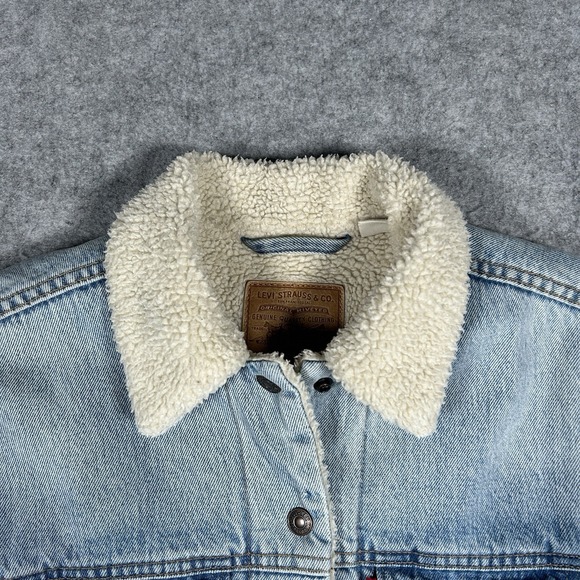 Signature by Levi Strauss Light Blue Denim Jacket with Cream Collar - Picture 7 of 14
